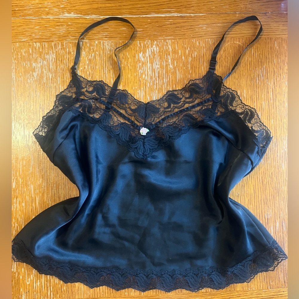 Vintage lacy cami/tank top